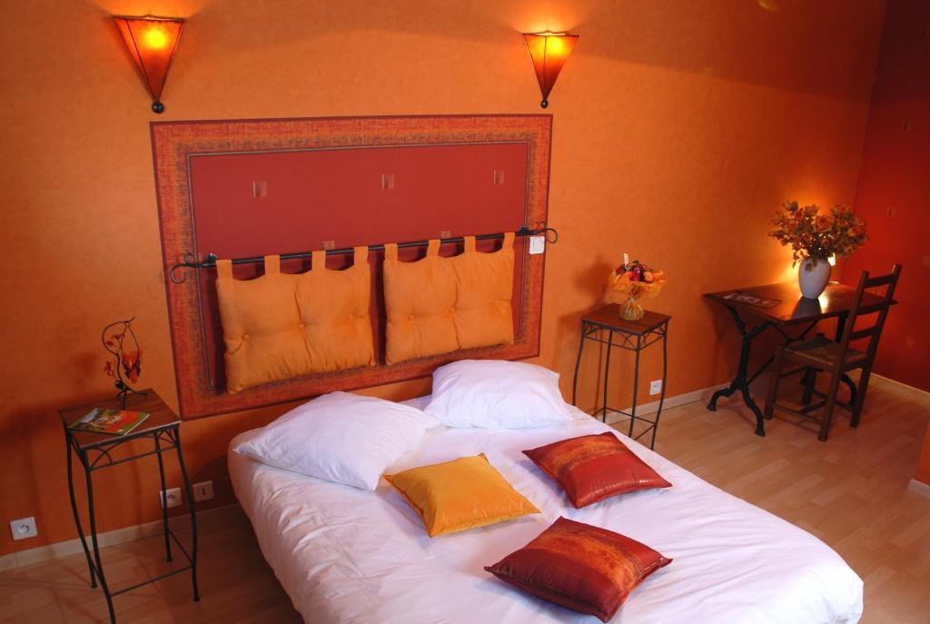 Hotel Des Cotes De Meuse Saint-Maurice-sous-les-Côtes Oda fotoğraf